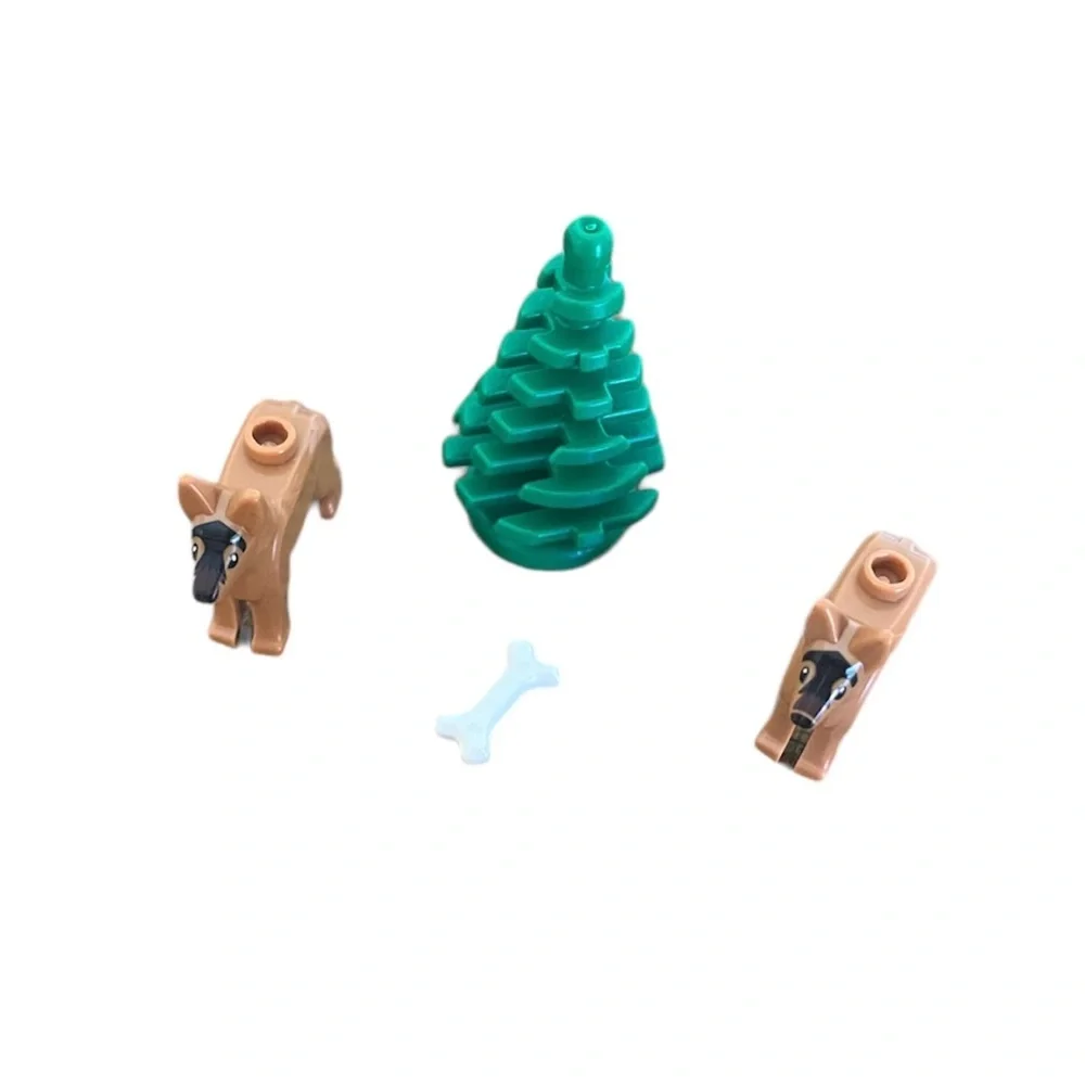 LEGO | German Shepherd  Dogs and Bones Set - Picture 2 of 5